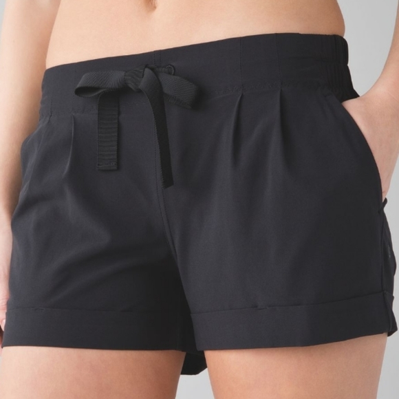 lululemon athletica Pants - Lululemon Spring Break Away Short II in Black